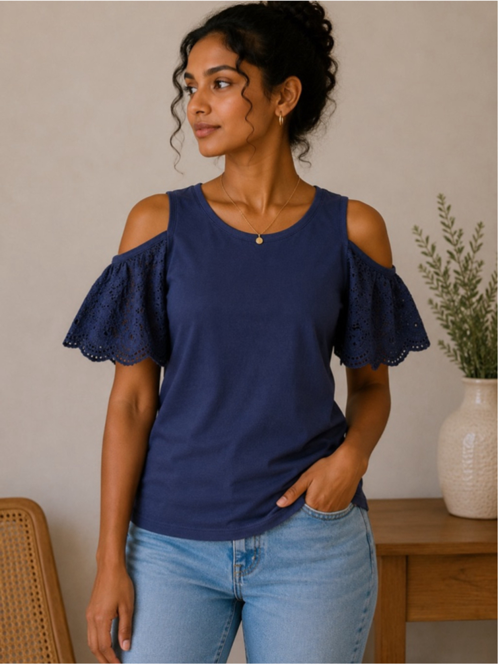 Women's Ann Taylor Cold Shoulder Lace Sleeve Top Navy Size M Summer